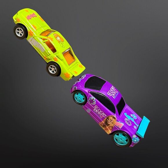 Scooby Doo Racing Champions Die Cast Daphne & Scooby Doo 2 Monsters Unleashed A3 - Picture 5 of 10